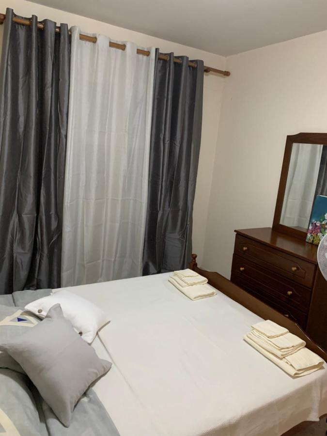 Ptolemaidos Cosy Family Apartment Larnaca Bagian luar foto